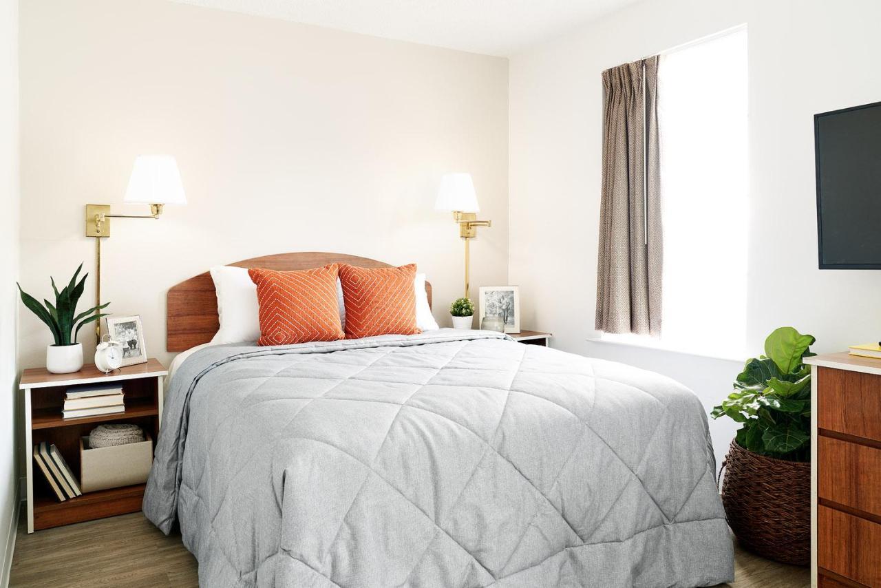 Intown Suites Extended Stay Minneapolis Mn - Coon Rapids Buitenkant foto